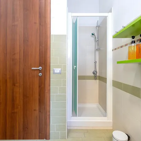 Oikos 58 Semesterbostad Porto Torres